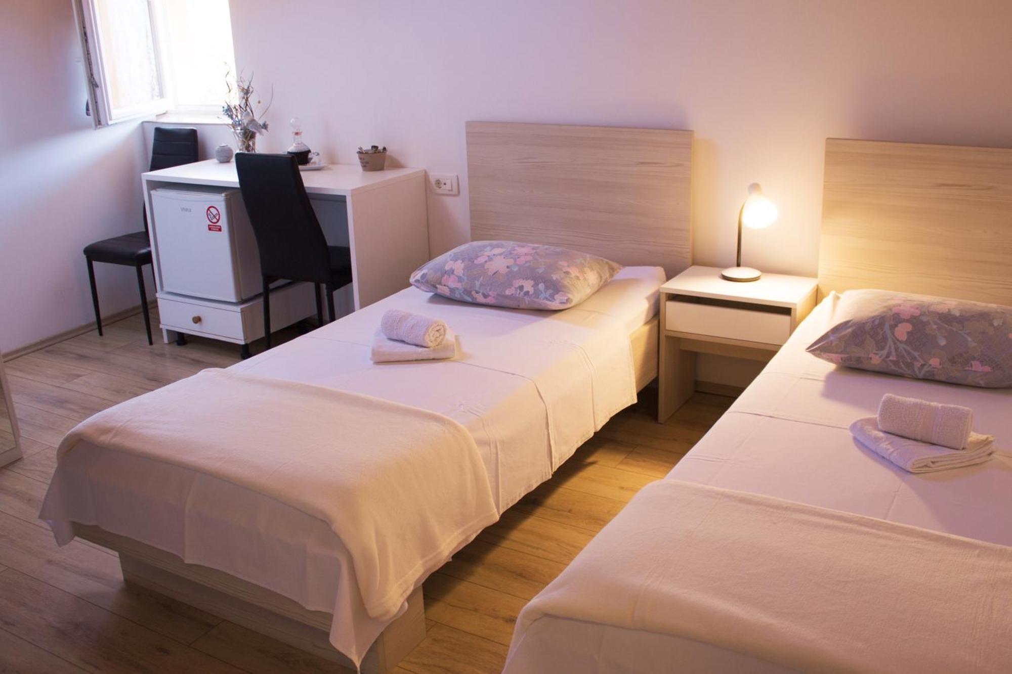 Guesthouse Miranda Np Krka Lozovac Cameră foto